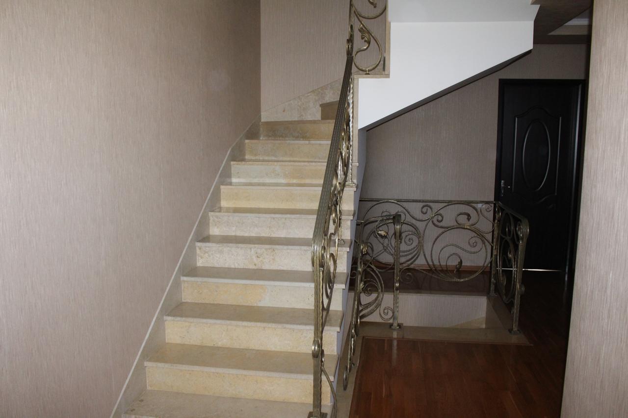 Hotel Leon Tbilisi Exterior foto